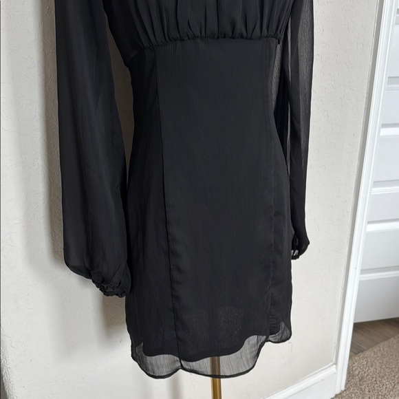 Altar’d State Black long sleeve Dress 🖤 Sz Small - Picture 3 of 9